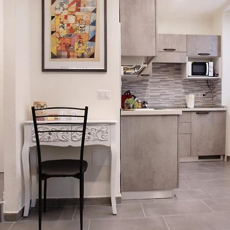 Efihouse Lago Maggiore Apartment Luino Bagian luar foto