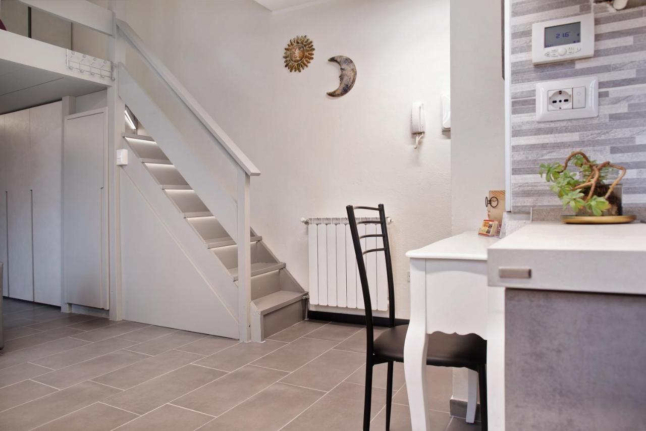 Efihouse Lago Maggiore Apartment Luino Bagian luar foto