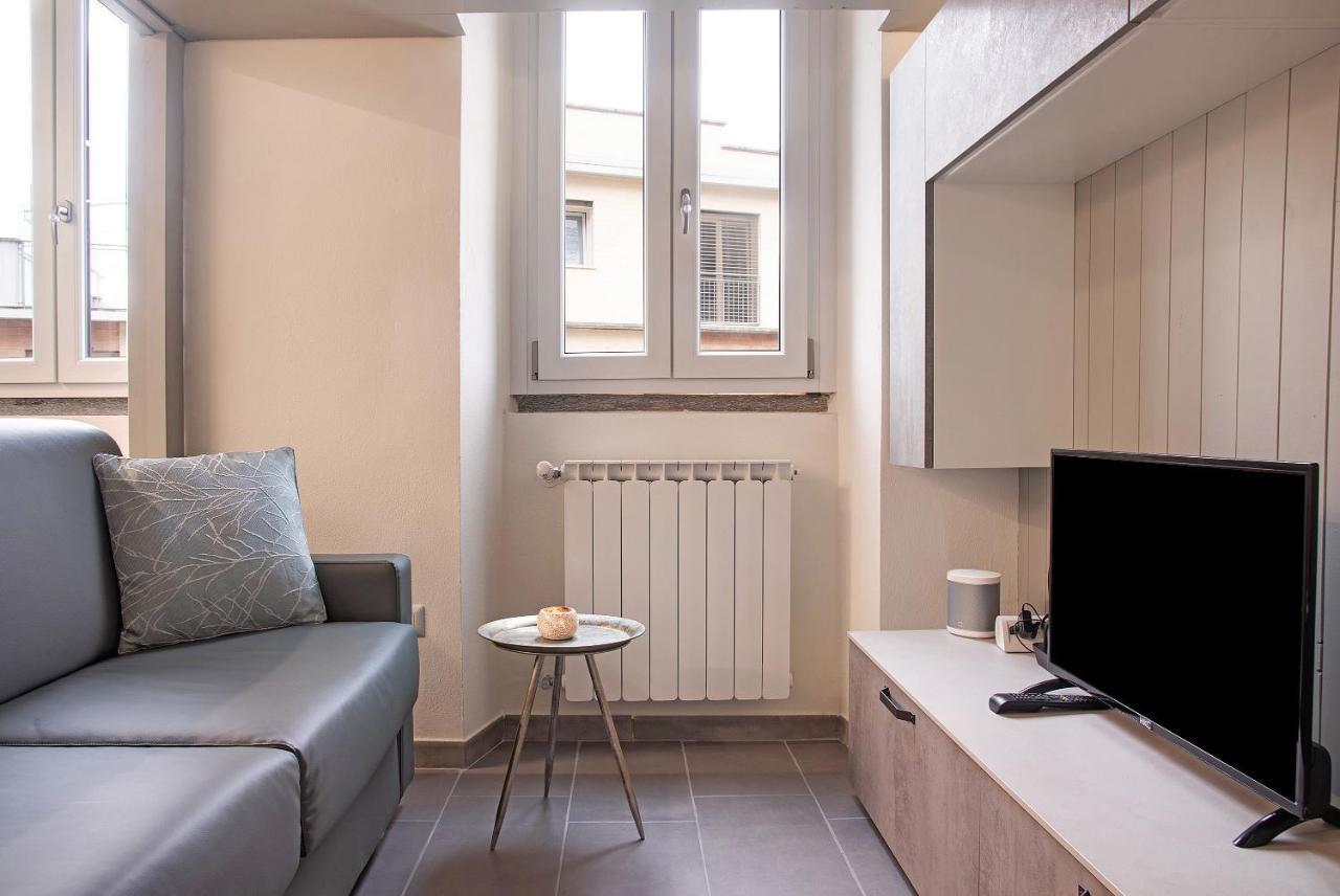 Efihouse Lago Maggiore Apartment Luino Bagian luar foto