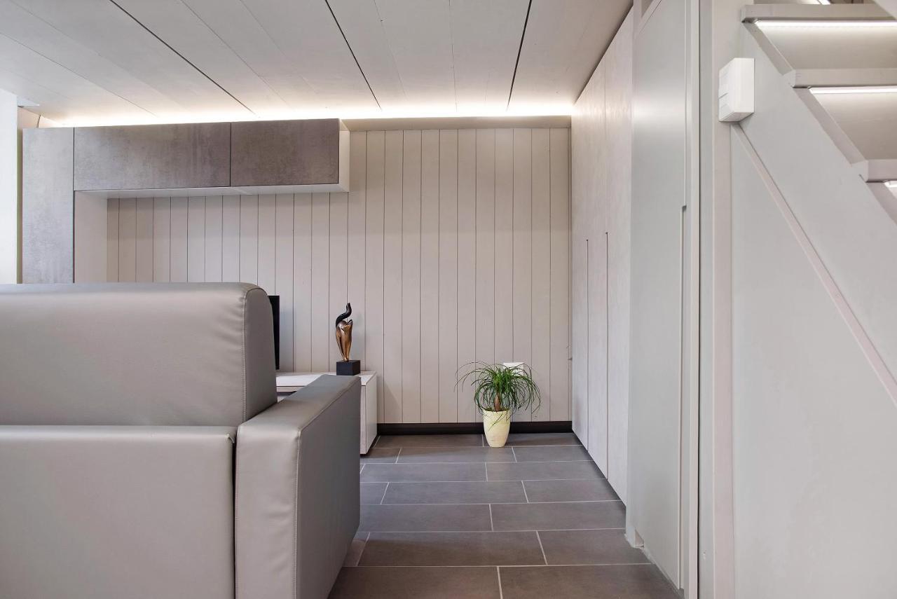 Efihouse Lago Maggiore Apartment Luino Bagian luar foto